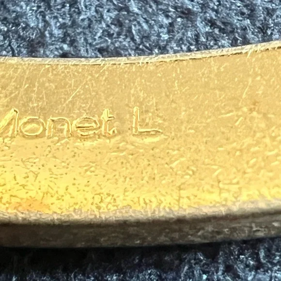 Monet Bangle - Picture 6 of 9